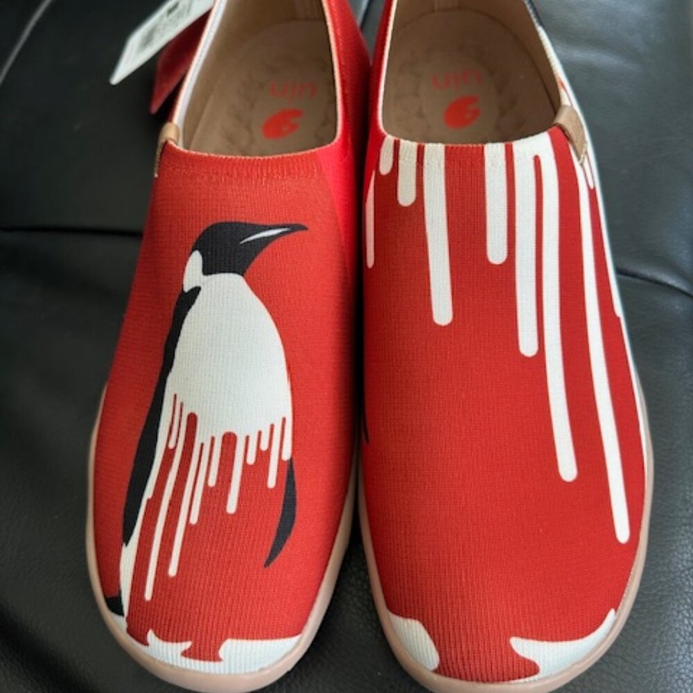 UIN Womens Shoes  Save The Penguins